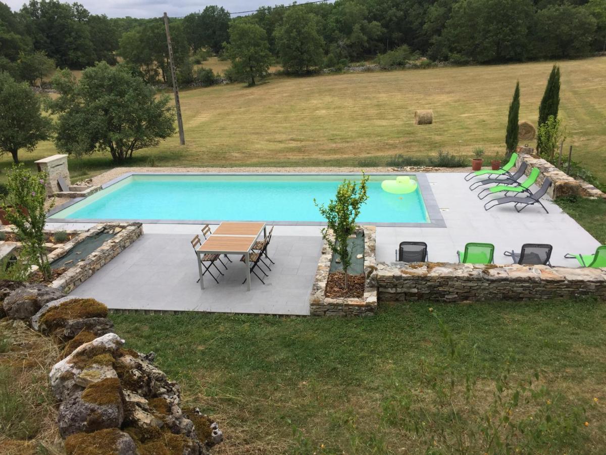 Gites De Combarel Corn Exterior photo